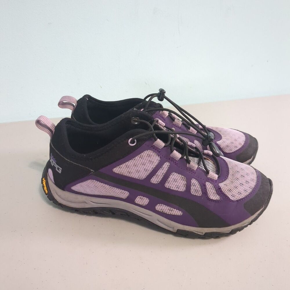 Cabelas Womens XPG Vibram Shoes 8.5 M Hiking Sports Water Shoes Purple Black